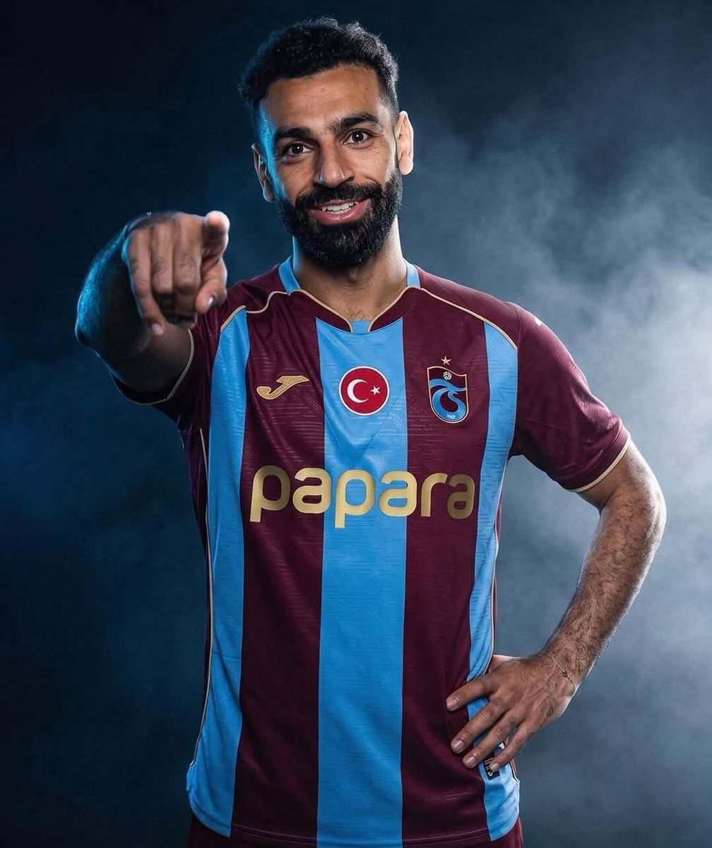 HaberAjansi__'s tweet photo. #SonDakika | Trabzonspor, Mohamed Salah ile 2 yıllık anlaşmaya vardı.

Trabzonspor, Mo Salah için 6 Ağustos Perşembe günü Papara Park'ta imza töreni düzenleyecek. https://t.co/tmdQXNP7kU