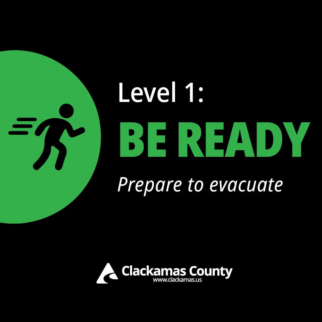ClackCoSheriff's tweet photo. NEWS RELEASE: Sheriff's Office issues Level 1 ("Be Ready") evacuation alert in Mt. Hood Corridor for #GrasshopperFire
Read more: https://t.co/HdsFYX4sD7 https://t.co/qFOg1Ev0zS