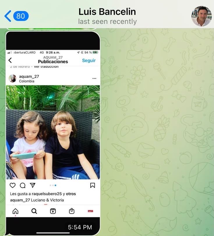 mariabolivarma's tweet photo. Quiero informarle a todo el país sobre esta información que me ha llegado esta mañana, y pongo en conocimiento a la @FiscaliaCol, a la @infopresidencia, al @mindefensa y a la @PoliciaColombia.
Al parecer, dos personas estarían ayudando a ubicar a mis hijos para ponerlos en manos de una persona totalmente enferma, que ya amenazó con asesinarlos y tiene una obsesión enfermiza con mi familia; de esto ya existe una denuncia que reposa en la Fiscalía. Al parecer, quienes estarían detrás de esto son una bodega, presuntamente pagada por la administración, a nombre de Juan Salvador Bárcenas, y el alcalde de Barranquilla, Alex Char.

Según lo que afirma el sujeto que amenaza a mis hijos, el alcalde al parecer estaría pagando para dar con el paradero de los niños y la bodega estaría ayudando a que esto se lleve a cabo.

La familia se debe respetar, y eso hasta las mafias más grandes lo saben. Mis hijos tienen 7 y 8 años y los deben dejar por fuera de su ceguera por el poder.

También en los próximos días daré poder para adelantar estas denuncias ante la Embajada Americana y otros organismos internacionales, para exponer lo que está pasando en Barranquilla y cómo, al no poder conmigo, están instrumentalizando a dos niños con fines políticos.

Espero que se esclarezca esta información.
