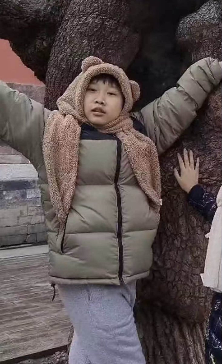 nimernight38961's tweet photo. ‼️‼️Zhong Zehao, known as Zhong Sixin(Real Name) is one of the five torturers from #WangWang and her puppies‼️‼️‼️
#justiceforwangwang2026 
#JusticeForWangWangandherpuppies
#WangWang
He celebrated his Birthday within his circle, cheering that HE is able to live while his hands are blood-smeared with not only WangWangs blood, but from her puppies and other Dogs and Cats too‼️‼️
#WangWang was a ❤️Loving Dog Mother❤️‼️Even during the torture, she only wanted to protect her innocent Babies from cruel hands‼️‼️

‼️The world calls for #JusticeForWangWang

🇨🇳China🇨🇳 is letting #WangWangs Torturers FREE, able to torture more Animals‼️
