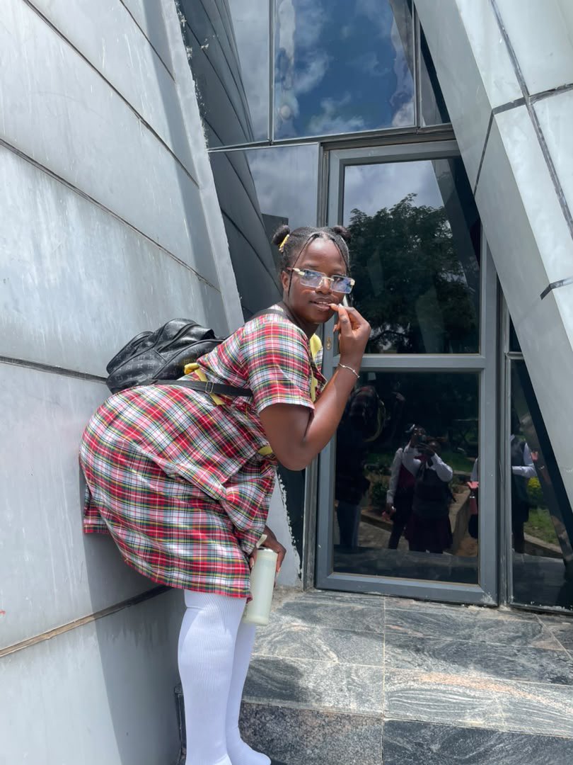ahbie_Szn's tweet photo. Good evening mutuals 🤗🤭❤️
FYB Week
Back to School. I represented my Alma Mater 🤭📚 
Rate my outfits guys ❤️😝 https://t.co/YaV3cPpqtl