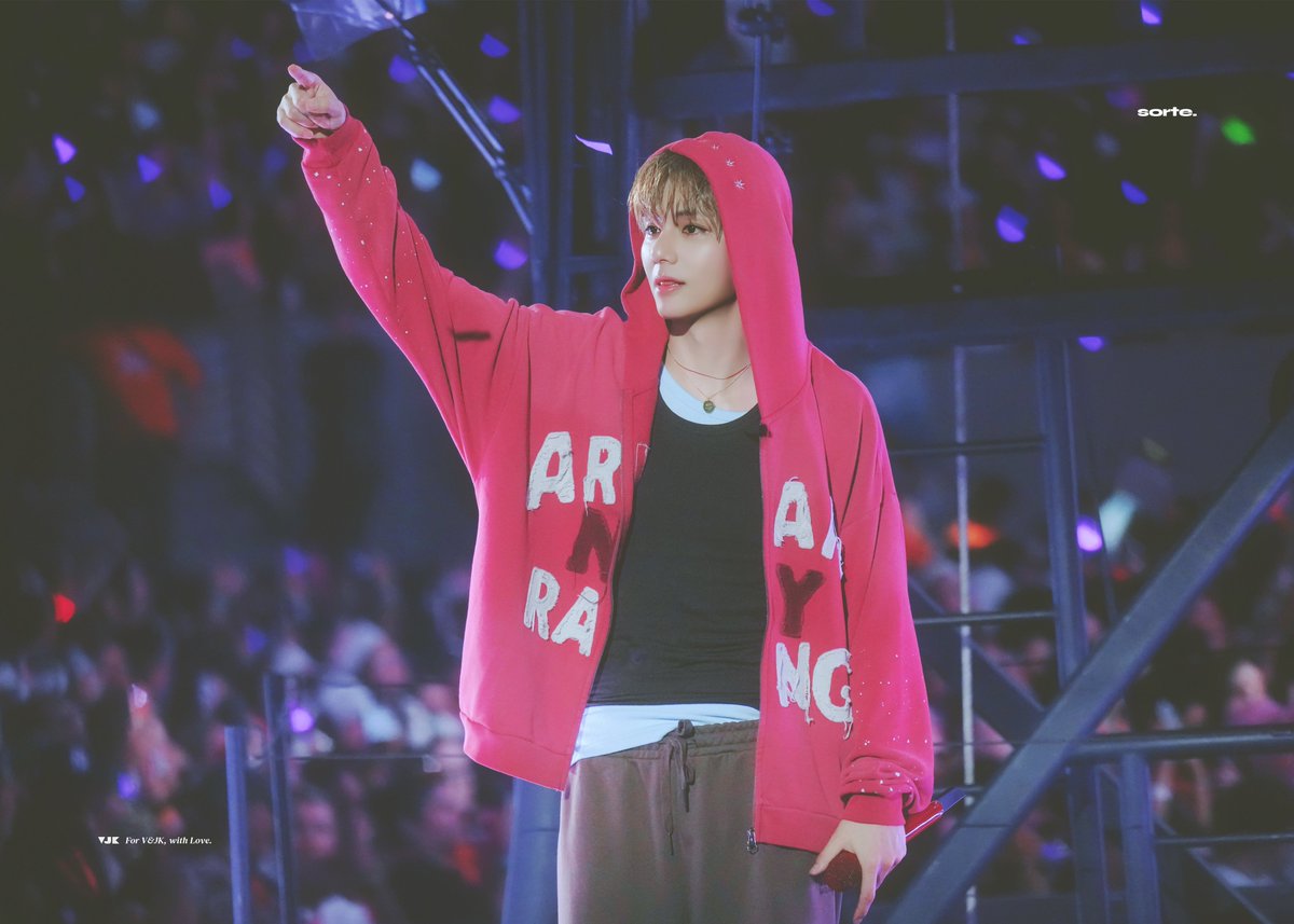 SORTE613's tweet photo. 태형이🫶💗
260802 East Rutherford 태형 HQ  
#V #뷔 #TAEHYUNG #태형 #テテ https://t.co/Hr0Ln0arOX