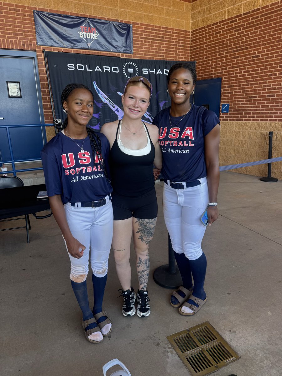 Mais15Jones's tweet photo. I’m so excited for the opportunity to play in the USA All American Games. I’m glad to participate with my sister Milan &amp; travel teammate @CharleyMcK2029. It was also super excited meeting @kaitlynterry55 !
@usaspresident @USASoftball @ExtraInningSB @SoftballTwelve @TexasTechSB https://t.co/qWPBFtjvXr