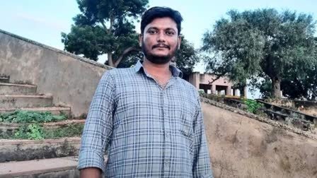 Krishna73148691's tweet photo. #जयपुर में यूजीसी (UGC) के नए नियमों के विरोध में श्री #राजपूत_करणी_सेना के नेतृत्व में निकाली गई '#सवर्ण_न्याय_यात्रा' के प्रदर्शन के दौरान डीडवाना-कुचामन के पलाड़ा गांव निवासी देवराज सिंह पलाड़ा की अचानक तबीयत बिगड़ने और इलाज के दौरान मृत्यु हो गई।
#विन्रम_श्रद्धांजलि 🙏 https://t.co/04ZQ9ojZxk