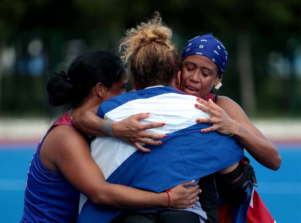 MMarreroCruz's tweet photo. Cada triunfo de #Cuba en #SantoDomingo2026 es una demostración de la estirpe del pueblo, que lucha hasta la victoria siempre. 

A pesar de la dureza de estos tiempos, nuestros atletas han hecho brillar las cuatro letras. 

¡Adelante, que aún queda competencia!

#SiempreXCuba https://t.co/m4RuCw9fr9