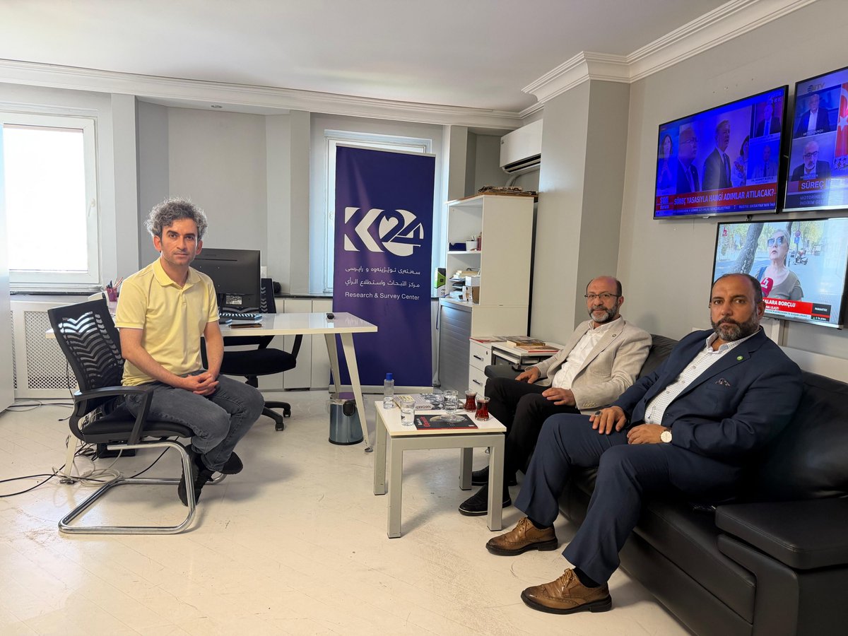 HudaPariletisim's tweet photo. Medya Başkan Yardımcımız Şeyhmus Tanrıkulu ve Genel İdare Kurulu Üyemiz İnan Sur, K24 İstanbul Temsilcisi Murat Ekinci’yi ziyaret etti. https://t.co/OENNupccPX
