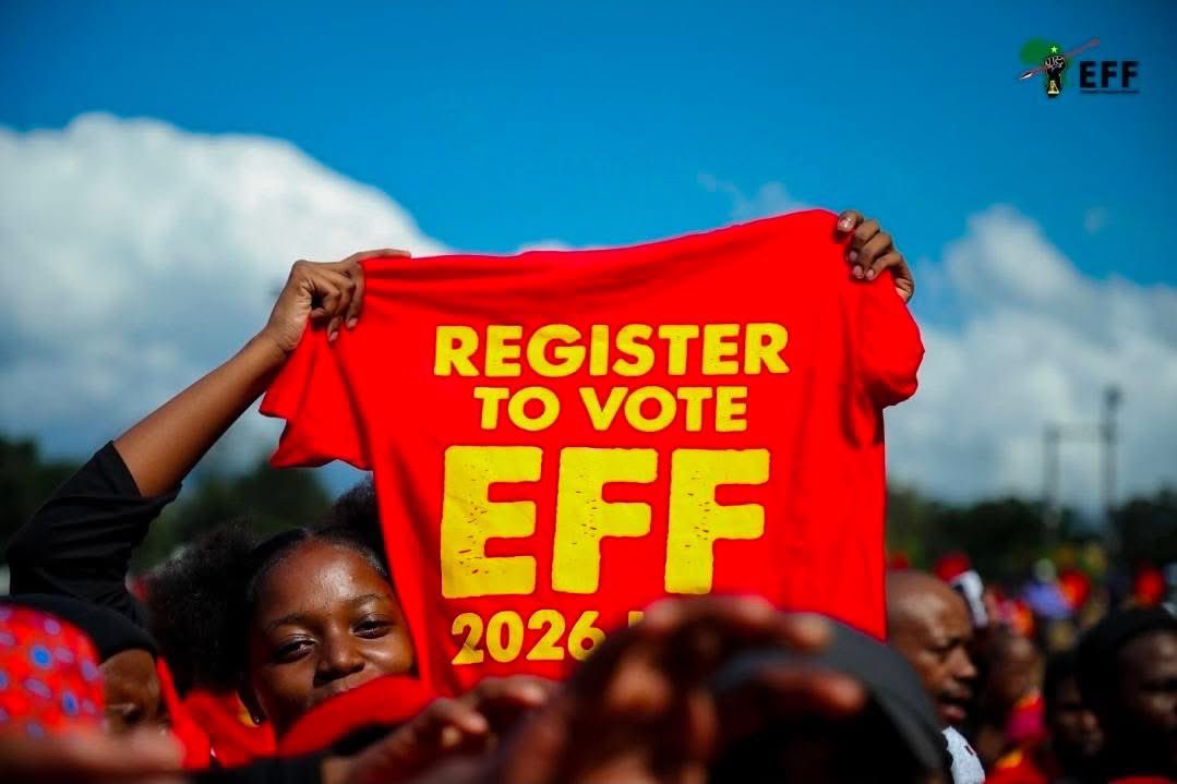 Sinawo_Thambo's tweet photo. Best Decision Ever!

#RegisterToVoteEFF https://t.co/SMUyVO1Lzy