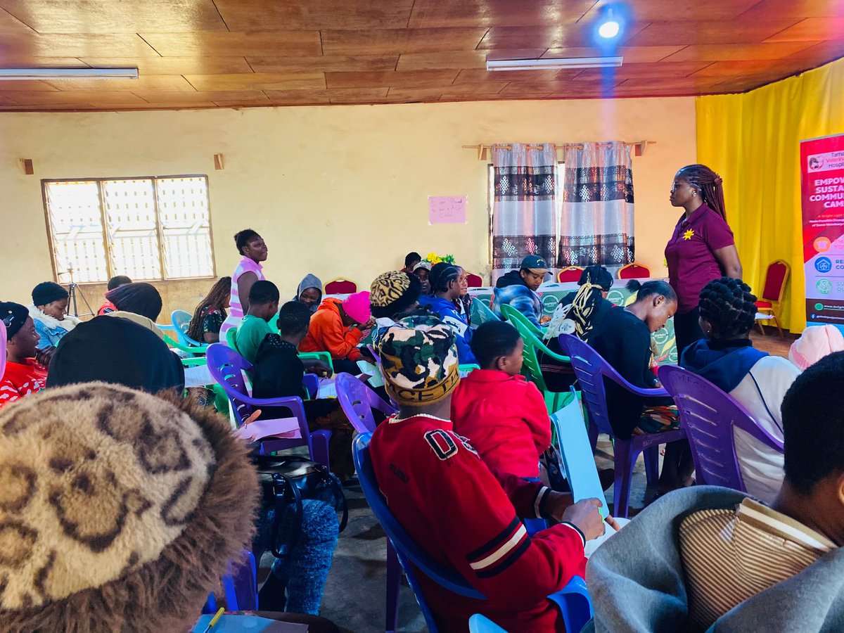 theblprojects's tweet photo. From Survivors to Peacebuilders! BLP successfully convened the Regional Consultation on Young Women's Participation in Peace & Recovery in Bamenda, adopting the Bamenda Declaration and launching the Young Women Peace & Recovery Network.
#Peacebuilding #WomenLead #Cameroon https://t.co/MlJivOCH9z