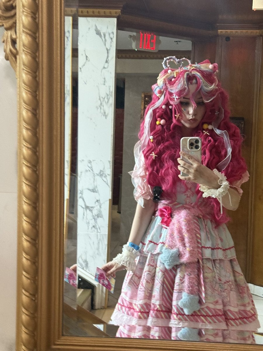 hiyocozz's tweet photo. do anyone care me #mlp #pinkiepie #cosplay https://t.co/2NchBpsSUW