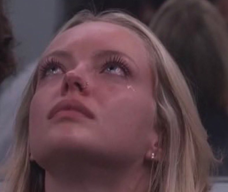 littlelotusbond's tweet photo. Please lord let Lyric continue to grow her target and please lord let Melody and Taylor continue to build a working relationship. Please lord let Haley not be able to control her jealousy and lead the charge on a Lyric landslide vote and please lord let the Toolshed heed the call #bb28