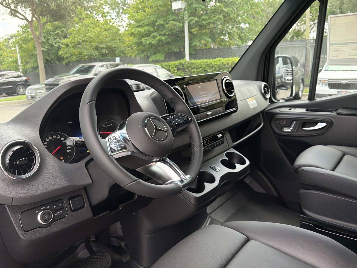 fieldsmotorcars's tweet photo. Move more people with unmistakable #Mercedes-Benz® confidence. The 2026 #Sprinter® 2500 High Roof Passenger Van seats 15 and pairs turbo-diesel power with a 9-speed automatic. Call 888-797-7681. Stock No. TT622845 | Learn more: https://t.co/SCy1loK7vi

#Lakeland #Florida https://t.co/7LC68WeiJY