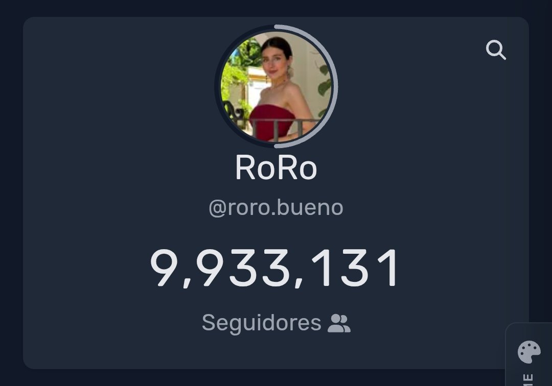MoonlightZtar's tweet photo. Cuántos seguidores creen que baje Roro? Ya está por debajo de los 10M que solía tener https://t.co/Ncyy4BHc1Z