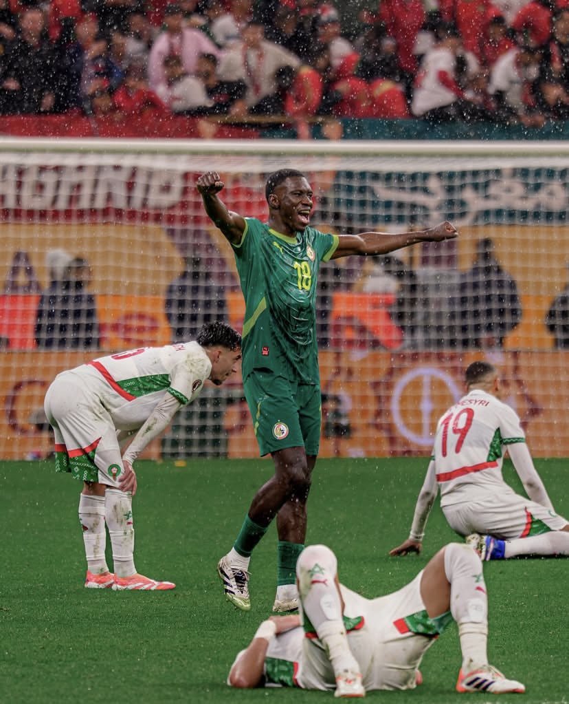 OumarSarr49's tweet photo. @anissa_kk On appelle ça régaler 😁😁 https://t.co/6VTyv64YBu