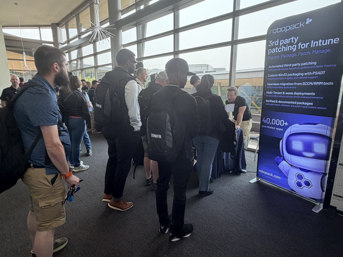 _Robopack's tweet photo. The excitement for Robopack is clear as seen at TechMentor in Redmond at Microsoft HQ. If you are attending the event, make sure to stop by our booth to learn what all the buzz is about. 

#Robopack #TechMentor #MSIntune @Hoorge https://t.co/1B2KCf9Ke2