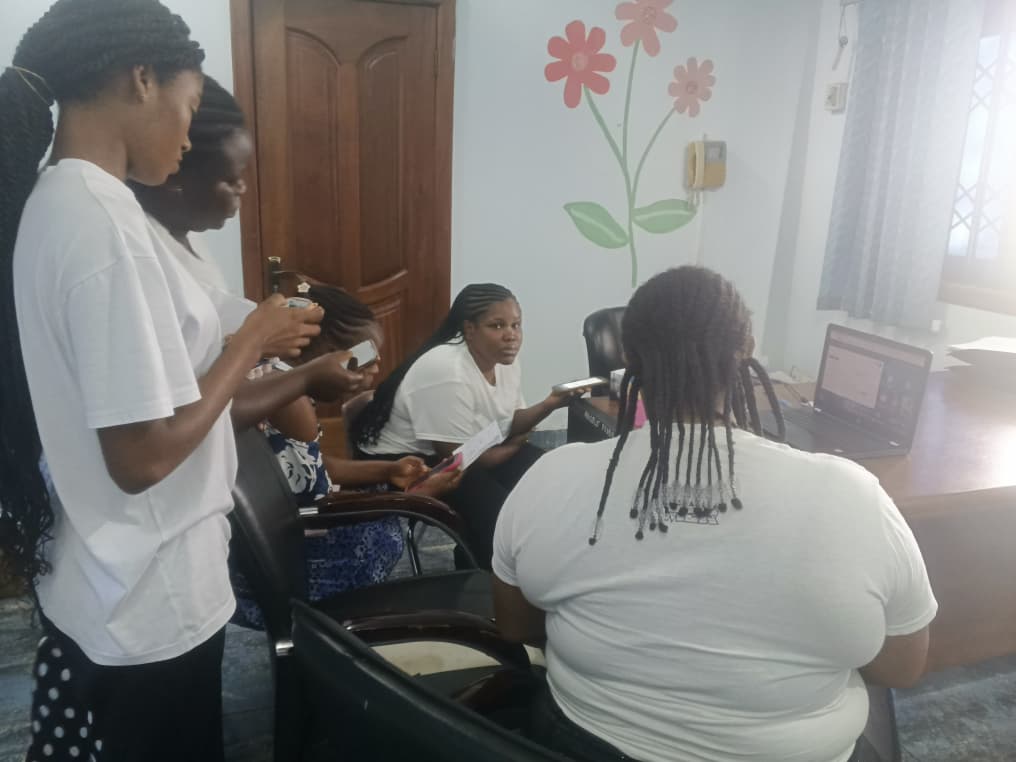 mysapienta's tweet photo. Distance is no barrier to proper training and support. Highlights from our online session with the team at The Angels' Pride Montessori School.
#mysapienta https://t.co/CpsqBRYdYd