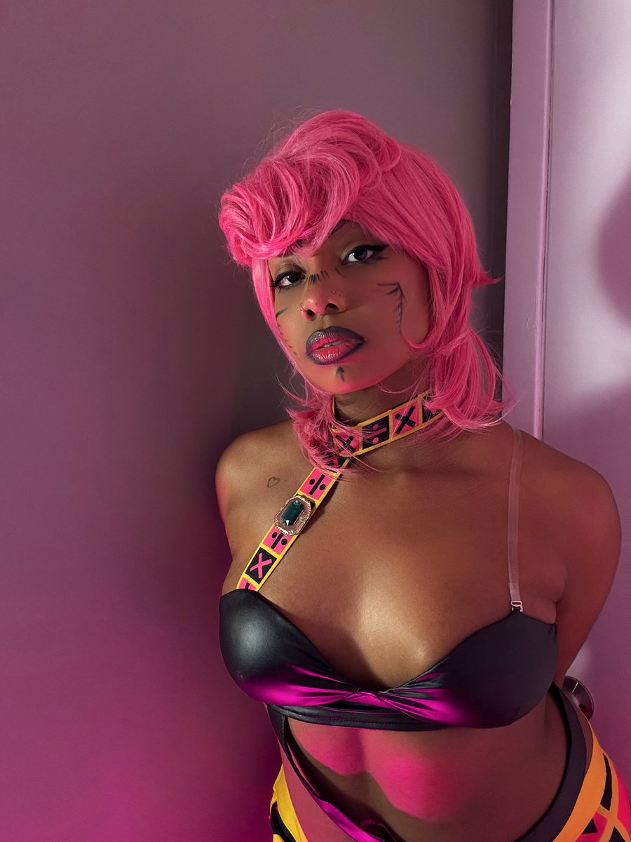 Lillipie101's tweet photo. Black women with pink hair indeed🤧 https://t.co/vfNcPwUf6L