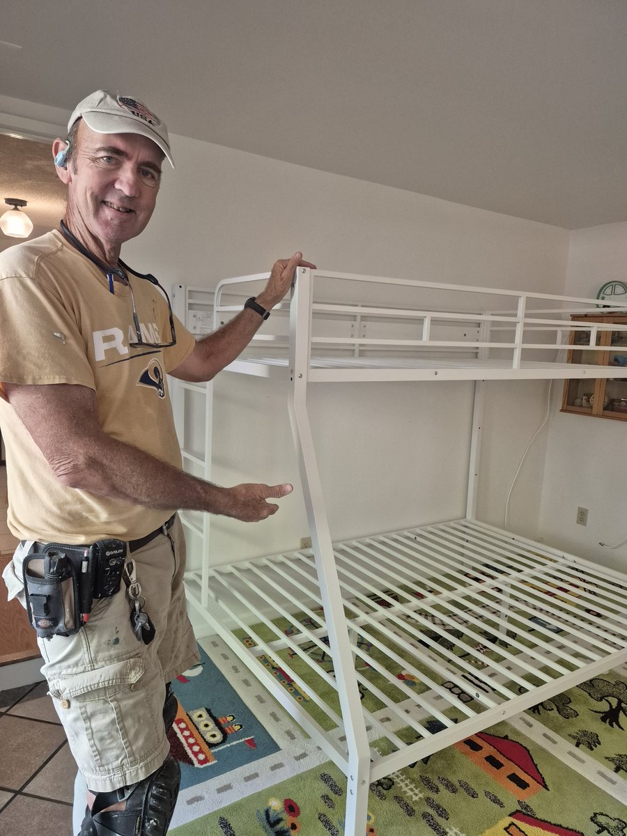 HandymanLA's tweet photo. Handyman Services professionallly done by The Honey-Do Handyman of Glendale CA. Honey-Do Handyman is an all around Handyman Service that is based in Glendale CA and serves The Greater Glendale CA area and all other communities within 10 miles of Glendale CA. Call 818-741-7255 https://t.co/yMwvh6Oq4Y