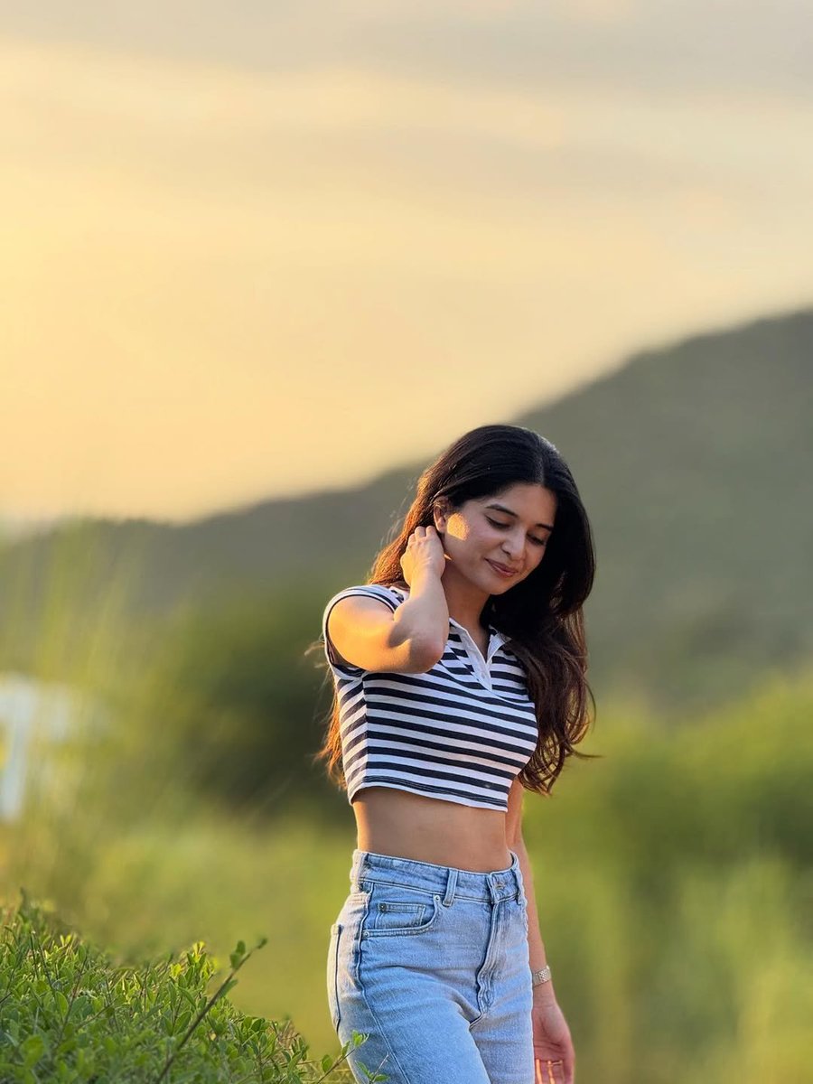 meethi_boli's tweet photo. Happy Birthday to a beautiful soul. Your journey inspires us, your work touches our hearts, and your passion motivates us. May every step ahead bring you closer to your dreams. Keep creating magic and know that your fans will always cheer for you.

HBD BHAVIKA
#BhavikaSharma https://t.co/5JYy9fEQrN