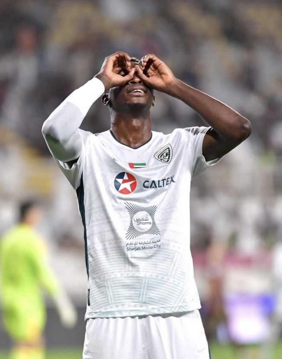 MDeaifis's tweet photo. 🗞️ NEWS

إذاً .. العرض الجديد أُرسل 

رفع الشارقة عرضه الرسمي إلى 1.8 مليون يورو يُسدد على دفعتين في محاولة للتوصل إلى إتفاق مع شباب الأهلي للتعاقد مع المهاجم دومبيا 

تترقب إدارة الشارقة الرد بالموافقة خلال الساعات المقبلة و غالبا سيأتي رد إيجابي بناءً على الأمور المتفق عليها من خلال الإتصالات الودية