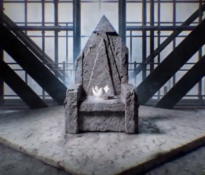 justgyong's tweet photo. This will forever be iconic. Yes.. That's the King's throne and his crown. https://t.co/LUYi5kEsxt