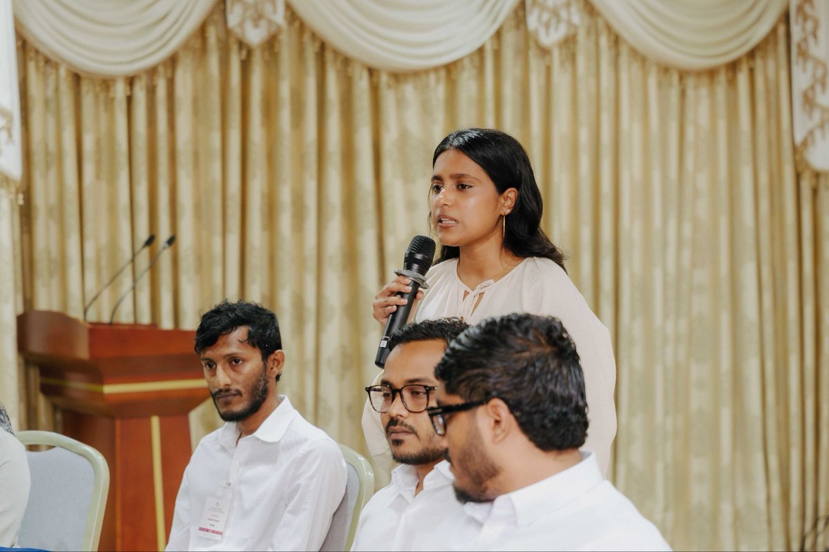 eemashafeeg's tweet photo. Representing @MDPYouth at #PracticeParliament. The fresh and bold perspectives brought to the table is what the country needs. Looking forward to translating this momentum into active, meaningful leadership. https://t.co/oUuNNuRvrf