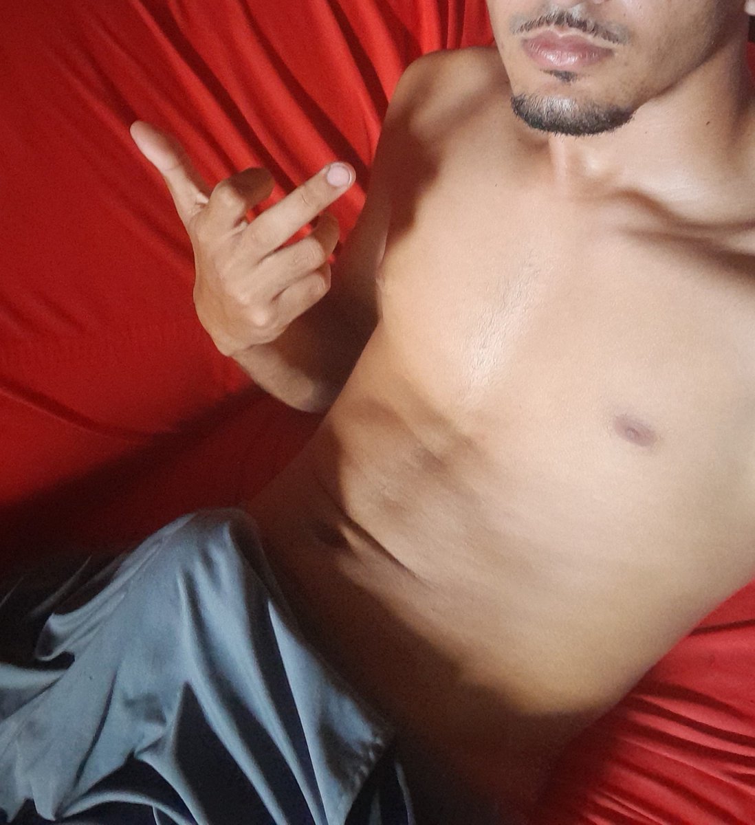 Akinomal171's tweet photo. sair sem cueca é foda 😔
#PINTOAWARDS https://t.co/ihGmOr5Smw