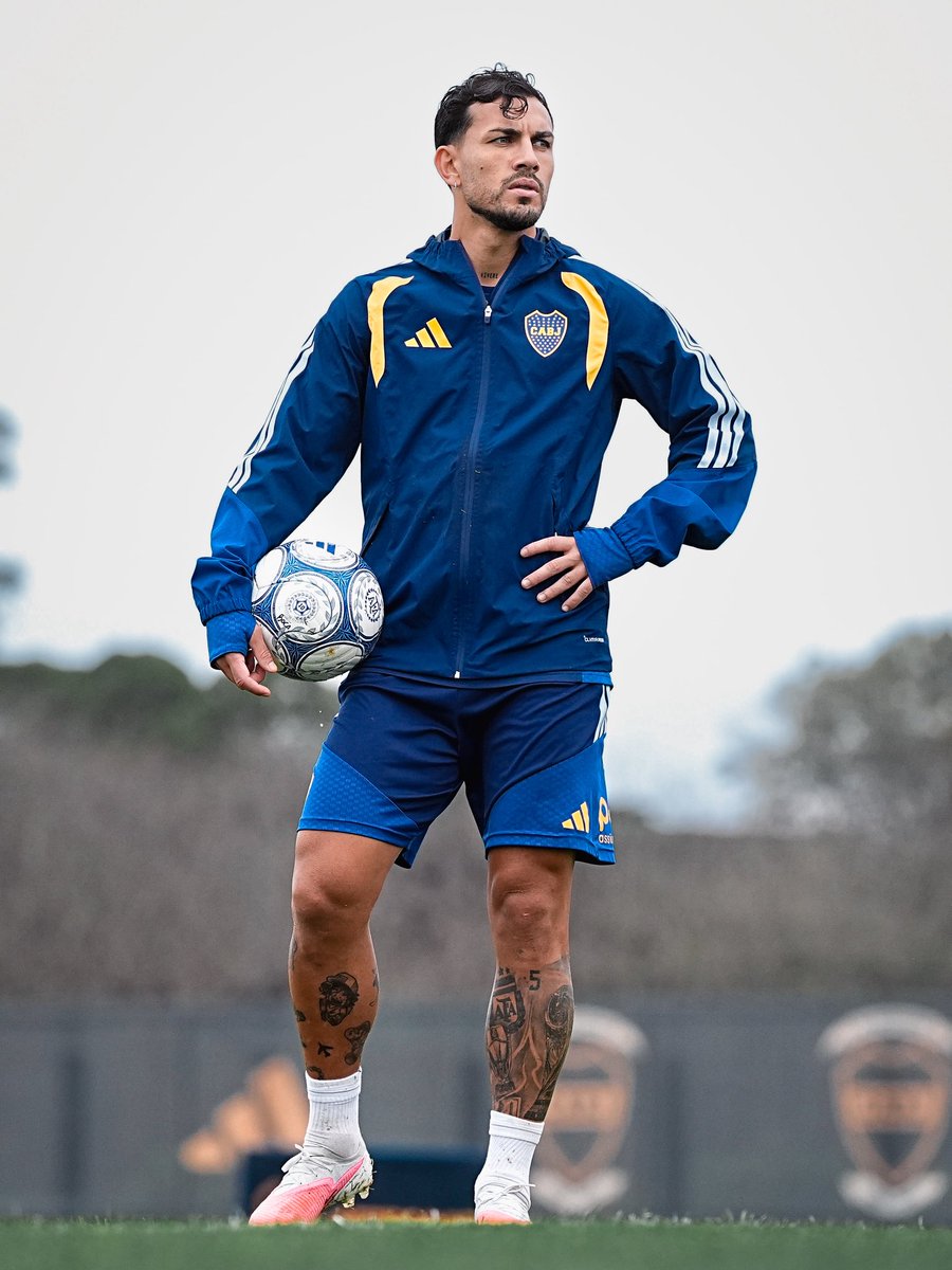 BocaJrsOficial's tweet photo. 🔜 Estudiantes 👊 https://t.co/WLr3hj7jE6