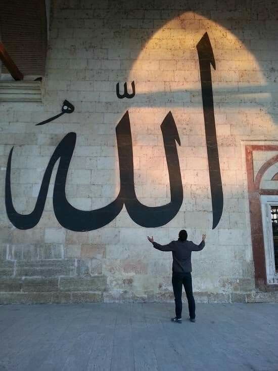 Ehliiman78's tweet photo. "Allah  kuluna  kafi değil midir?"

(Zümer sûresi, 36) https://t.co/1CkDbJWTse