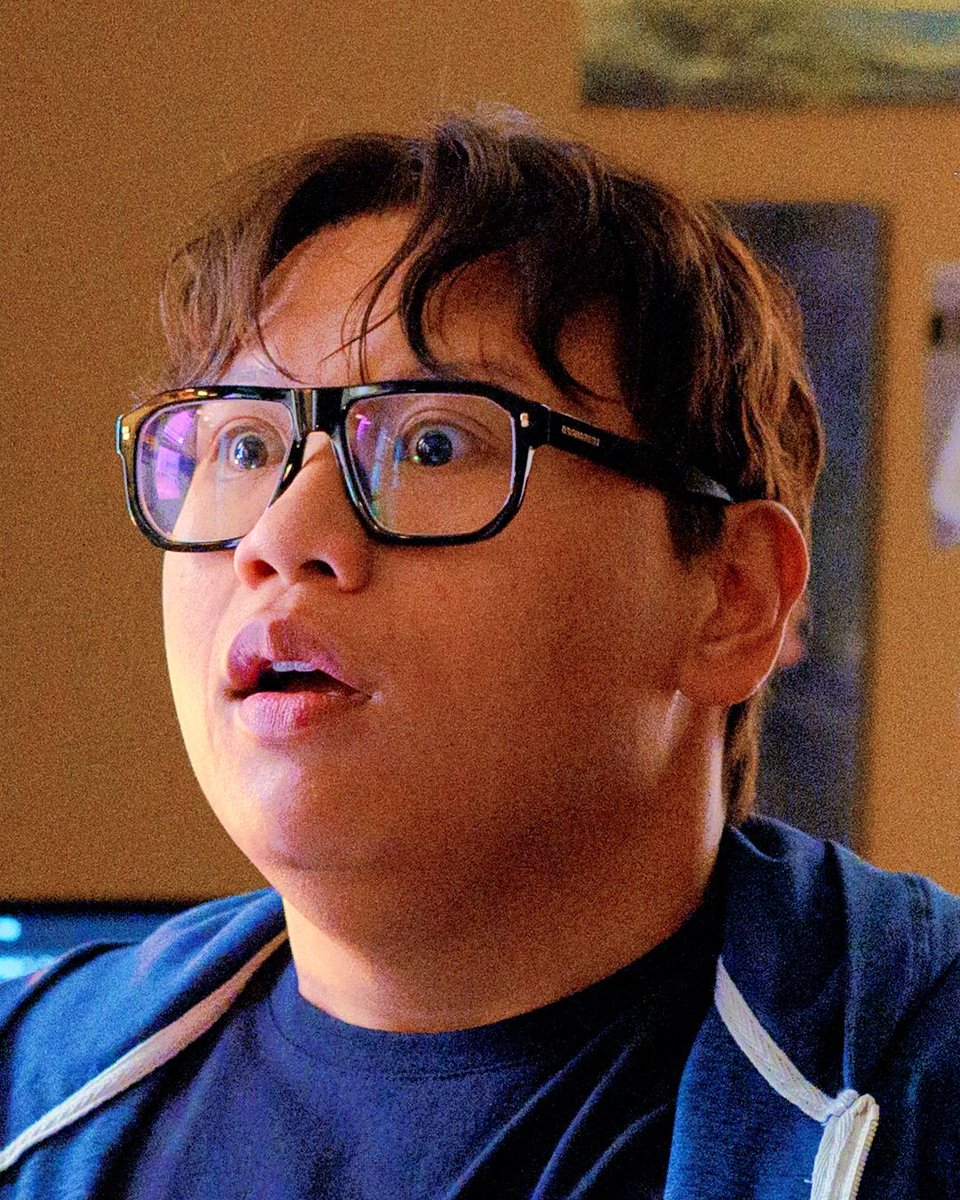 MCU_Direct's tweet photo. WARNING - SPOILERS IN LINK:

SPIDER-MAN: BRAND NEW DAY may have laid the groundwork for Ned to become Hobgoblin in the #MCU's future!

Our theory breakdown: https://t.co/TrFoQOMeb2 https://t.co/ffUP0ACO5O