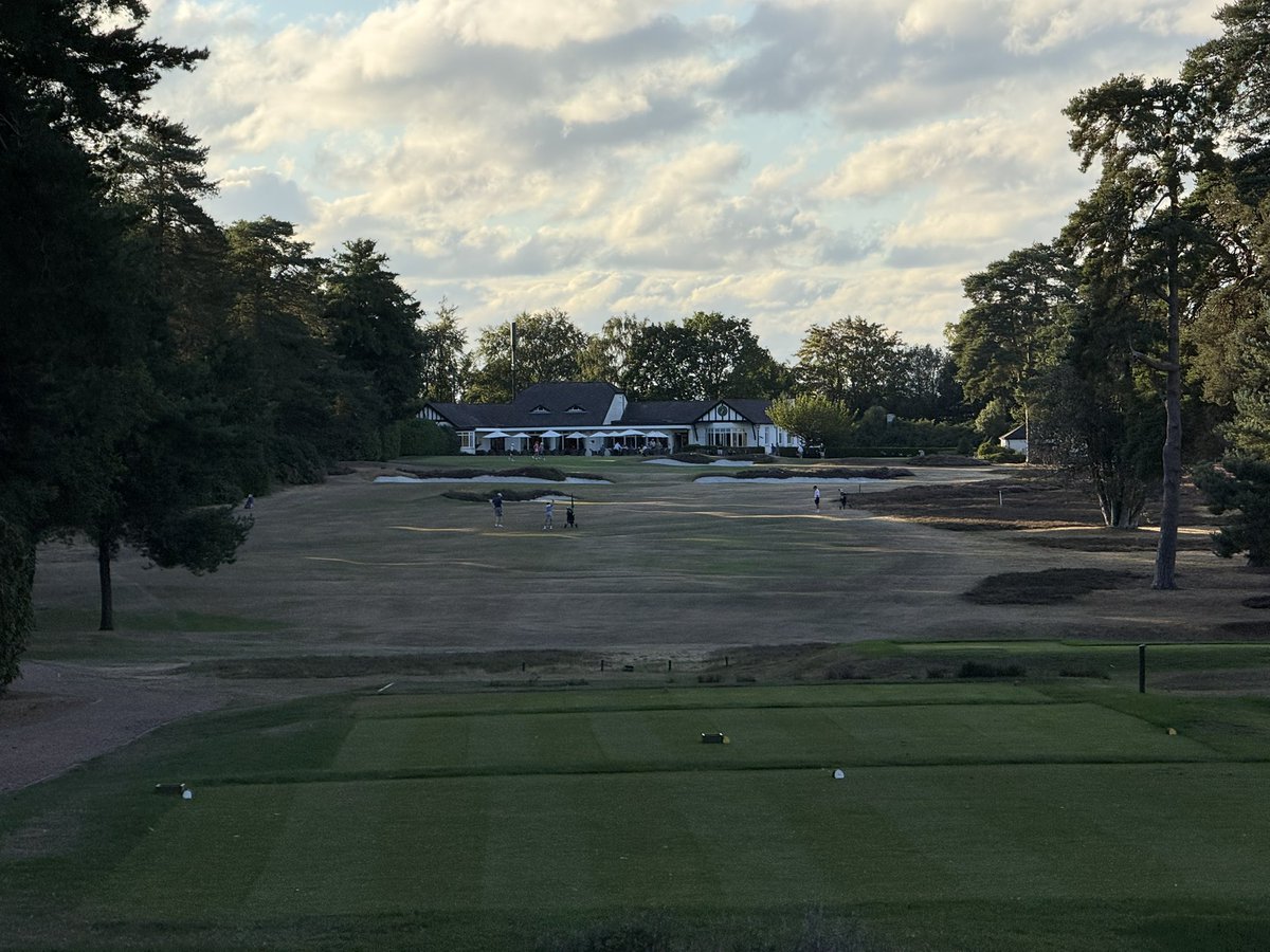 Sbyrne_91's tweet photo. West Hill

The youngest of the infamous “three W’s” and, unfortunately the only one that is currently open (Woking and Worplesdon are both closed for scheduled maintenance. This served as a wonderful introduction to Heathland golf. It’s not a long course, but its charm cannot be understated. Lovely routing and uber-firm conditions given the surprisingly sunny weather the Surrey area has received this summer. Fantastic day at my first course played in England!