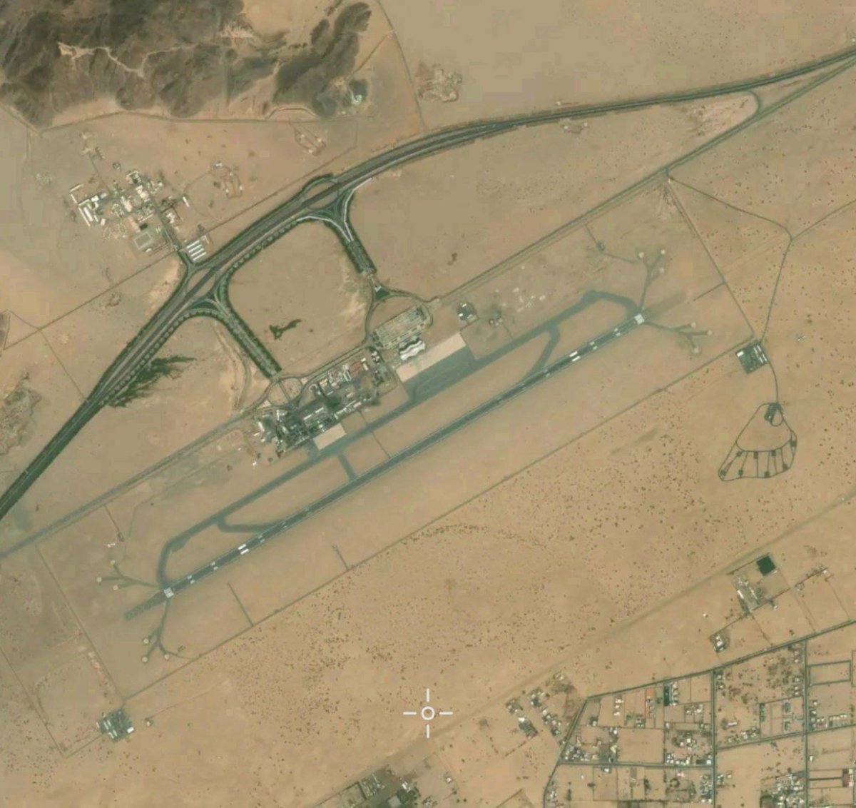 MenchOsint's tweet photo. The main radar of Najran airport in Saudi Arabia was struck by a drone launched from Yemen. – AFP

*depending on what type of radar it was, this will give future projectiles less chances to get detected. https://t.co/RDzVbKbvnn