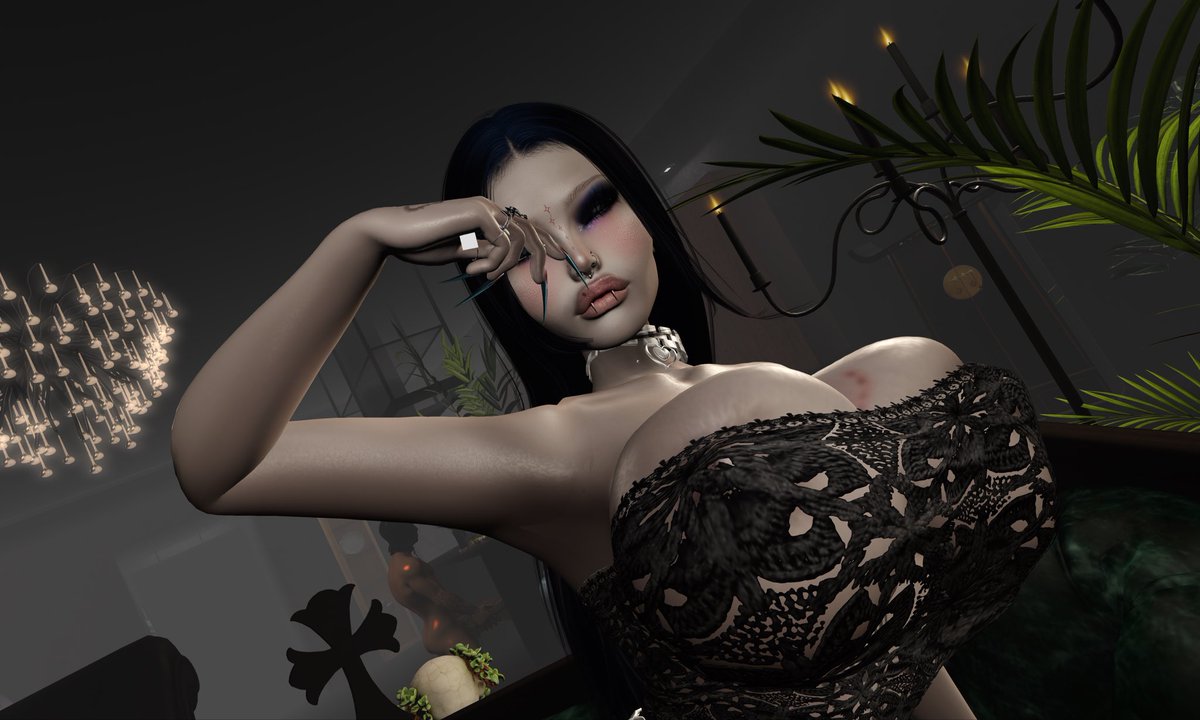 fineundeadshit's tweet photo. Lowkey miss my vamp look ￼😒..
#secondlife #sl https://t.co/FAB67jCAMi