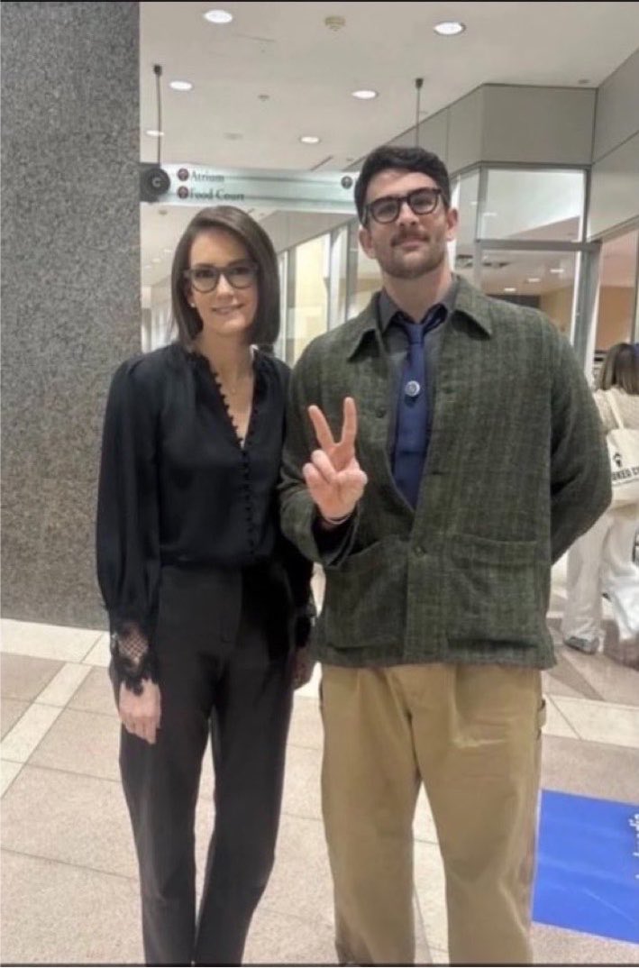 TheGeneral_0's tweet photo. I wonder if @Gutfeldfox has seen this photo of @JessicaTarlov posing for a photo with this Marxist? https://t.co/htrPnMhFVj