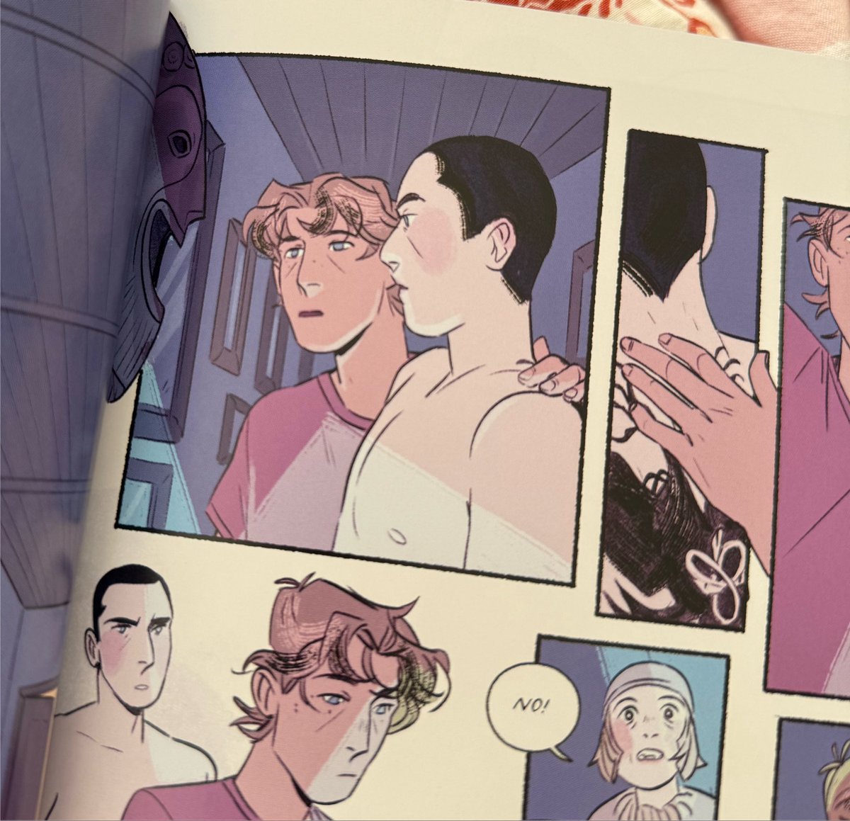 pynchh's tweet photo. // the dream thieves graphic novel content 

oh my pynch…. 😭😭😭 https://t.co/WHJ7TcYJvp