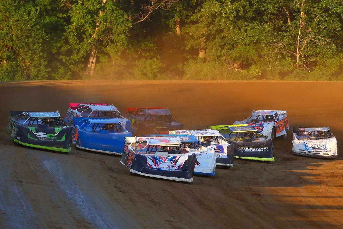 MARSDirtRacing's tweet photo. Competitor Notes for this weekend's MARS Late Model Championship powered by @FKrodends events are online at https://t.co/XogAEuRDhk!

August 7 - @Syc_Speedway- MARS Sycamore Showcase - $5,000-to-win

August 8 - @maconspeedway- KerbyStrong - $10,000-to-win https://t.co/Ntv1A22CG4