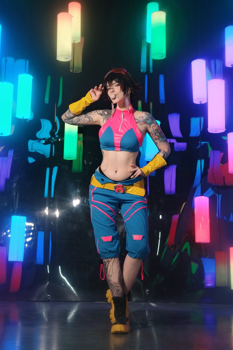 fuwaxxxbaka's tweet photo. My Jubilee cosplay 🎆 https://t.co/Tl6bmEmEPw