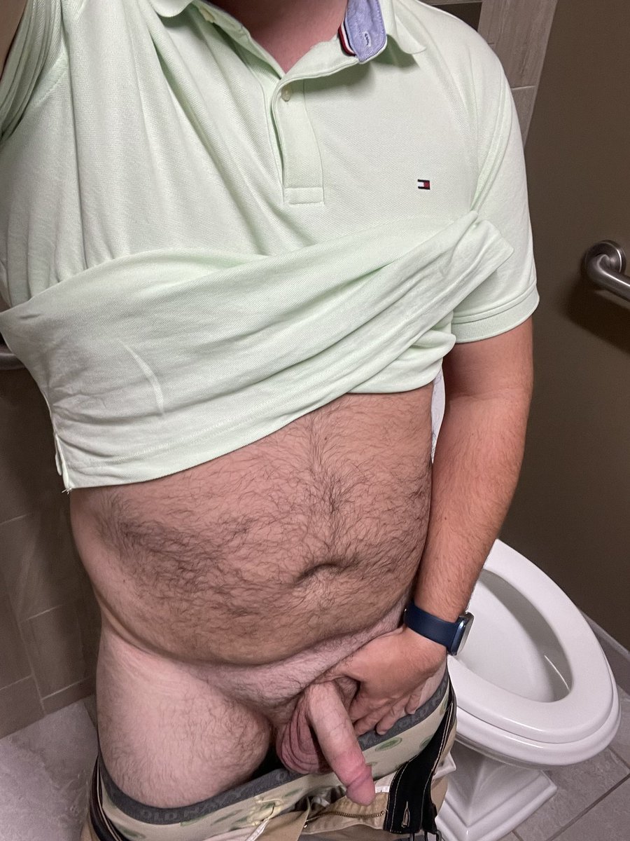 ATLBearBait's tweet photo. Horny asf at work! Where can I stick this? 😈 https://t.co/7hgE3xkZjc
