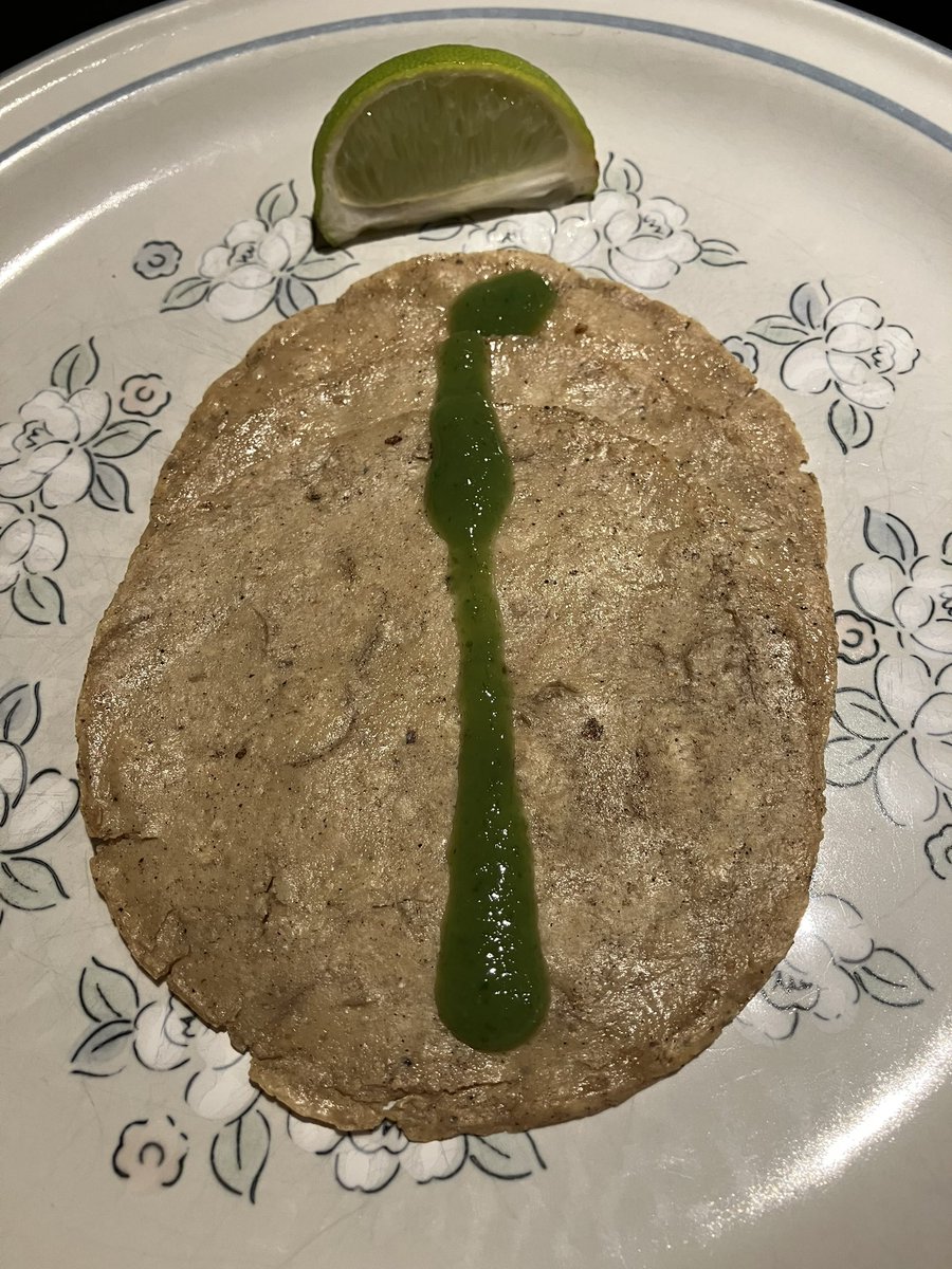 tacokingX's tweet photo. Show me a picture of the last taco on your phone https://t.co/pL2z8qBGa3
