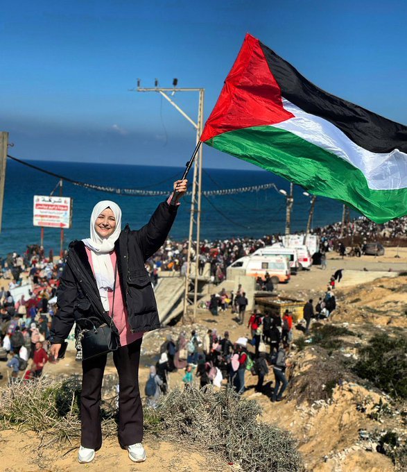 nadaa01012's tweet photo. Do you stand with Palestine?? 

A. Yes    

B. No https://t.co/zTju6lqF30