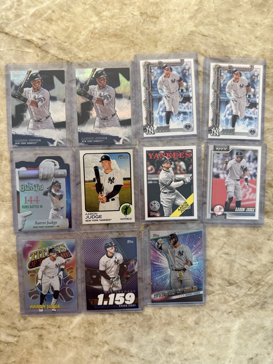 n8dagrape's tweet photo. @RSJRsteel @CardPurchaser Send me DM if interested https://t.co/Ba6ymn2AP5