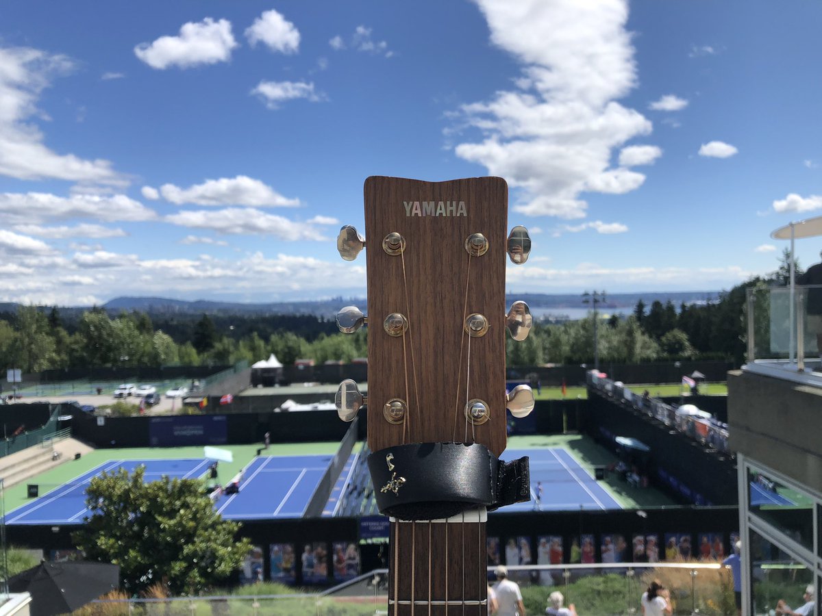 DOC604's tweet photo. My @YamahaGuitars #STORIA #acoustic #guitar #playinglive at  #HollyburnCountryClub for the #OdlumBrownTennisTournament over the weekend; what a beautiful venue in the heart of the #BritishProperties in #WestVancouver. #YAMAHA #guitarlife #davidcappermusic https://t.co/4N1paa25Nf