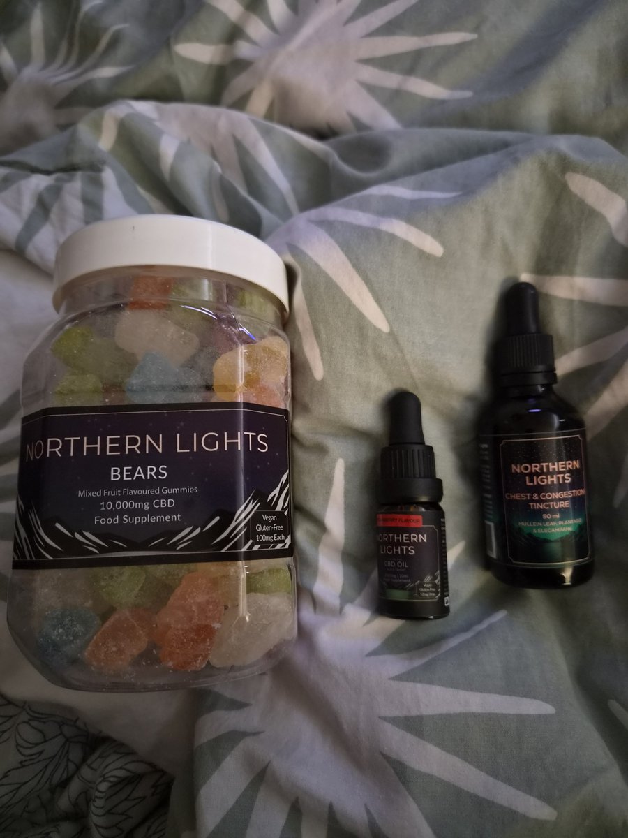 ljc_81's tweet photo. @NLIGHTSCBD fantastic service  and quick delivery! Really helps with the fibro and arthritis pain. Love the wee unexpected tincture too! Thank you ! https://t.co/wATWziR75n