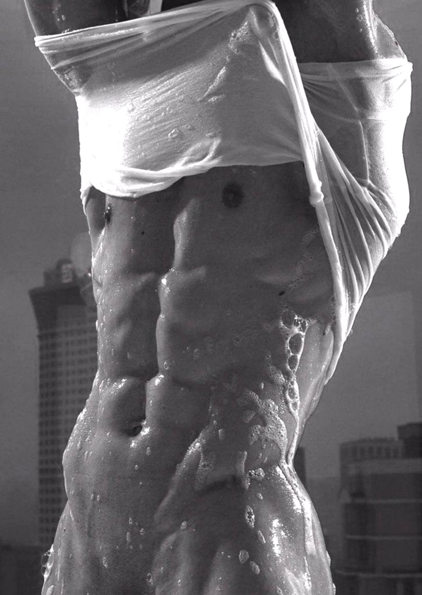 absolute_bruce's tweet photo. I don't just break the bones of my enemies... I make them regret it ⬛️◼️◾️ https://t.co/GJZh3TfvMX