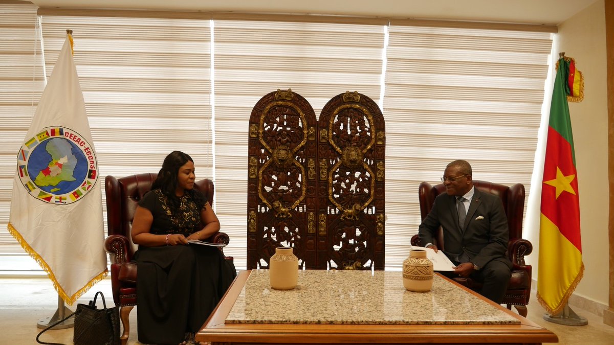 joDionNgute's tweet photo. 🇨🇲J'ai eu des échanges très fructueux ce 04.08.2026 avec la forte délégation de la #CEEAC, conduite par la présidente en exercice du Conseil des Ministres de la communauté, Rosario MBASOGO KUNG. Nous avons fait le point de l'opérationnalisation des instruments communautaires, notamment les projets du chantier de l'intégration régionale🇨🇲
#PM #JDN
#Cameroon
@CEEAC_ECCAS