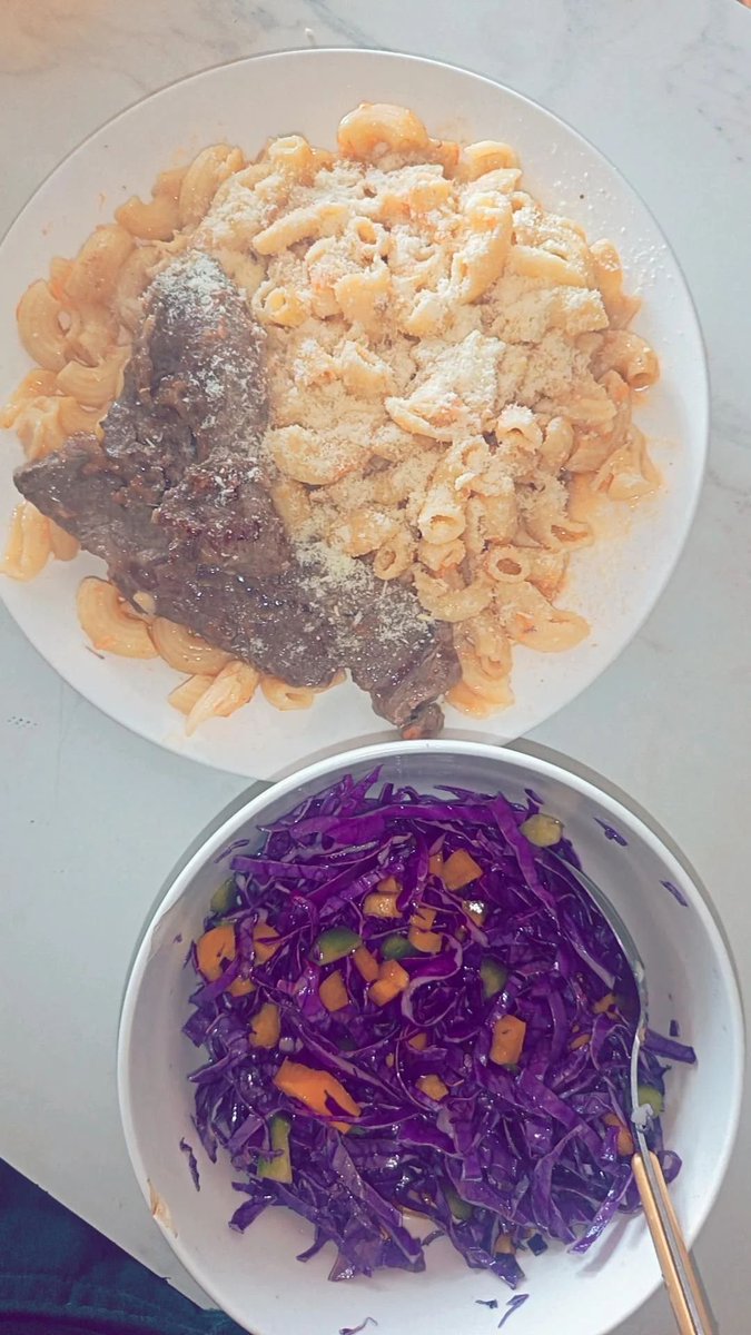 robzedi's tweet photo. almuerzo de hoy 🫪 https://t.co/VbEElbNb7X