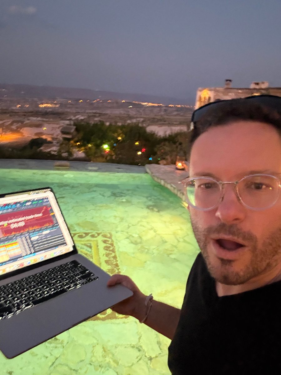 timothysykes's tweet photo. It's actually insane that $AMIX tripled from my buy/alert as its only been 4 hours since I said this in my https://t.co/ZHoCqK0up1 chat:

11:11am TimChallenge timothysykes [Commentary] I'm watching $AMIX with this view https://t.co/4cxKeaglU7 and all it would take to make it better is a clean breakout over $7!!!

...and that was when $AMIX was in the $6s....now $21+ just incredible...congrats to sooo many upcoming students who are making $2-3-4 even $9/share whewwwwwww!!

It still makes me chuckle when people hate on penny stocks and low floaters, these are the BEST plays for growing a small account, retweet this if you get it, stay bitter dumb and confused if you don't get it :)

greglamoreaux1: $AMIX in ->9.25 out ->11.28 - 22%

ThistlePistol: $AMIX in @ 11.77 out @ 14.61

sgnethery: $AMIX in at 10.97 out 13.79 getting a little dicey up there

tomasz: all out $AMIX 7.26 -> 16.2