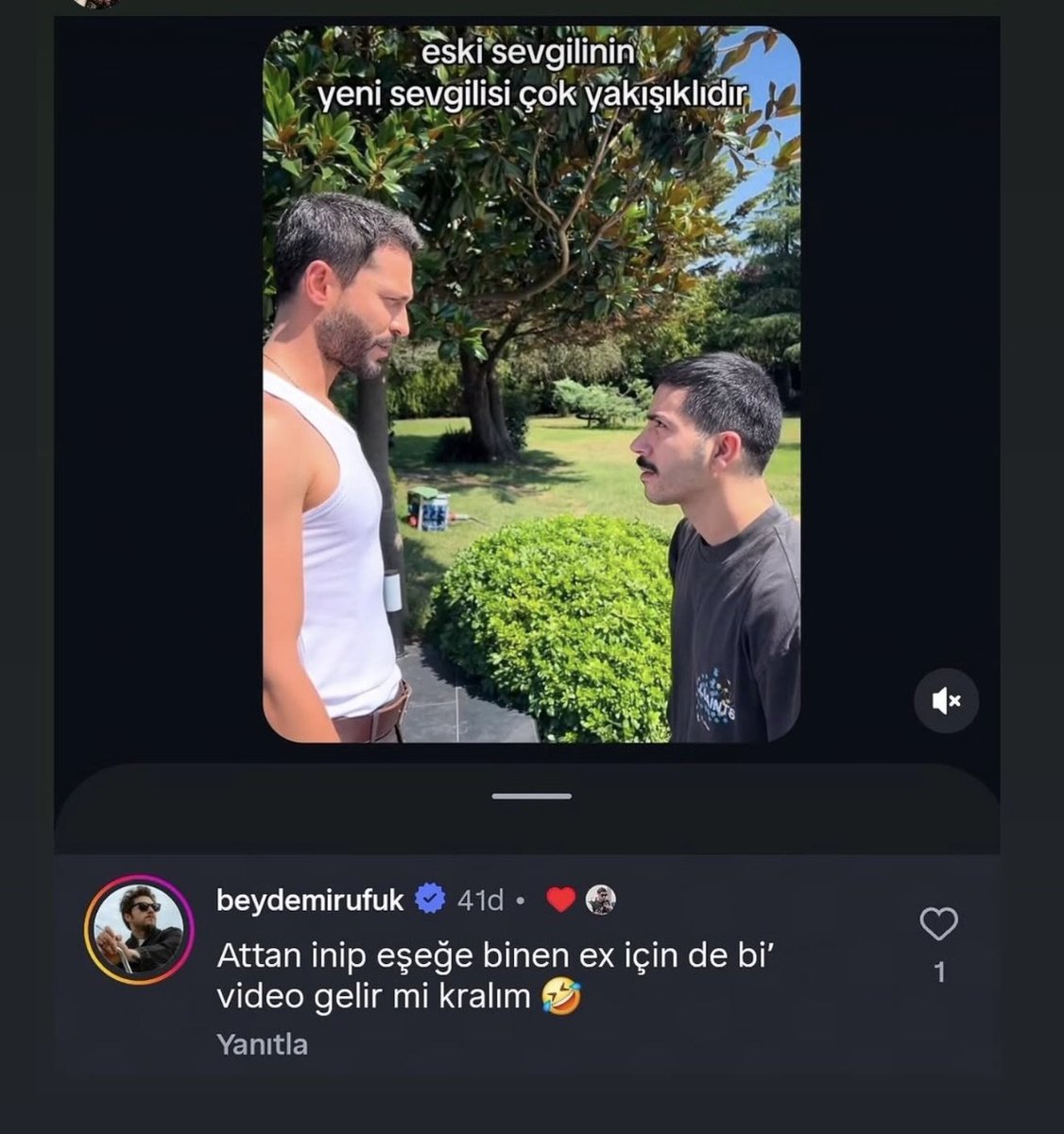 PopFestTR's tweet photo. Ufuk Beydemir, eski eşi İpek Filiz Yazıcı'nın yeni sevgilisiyle yaptığı paylaşımın ardından bir videoya şu yorumu yaptı.

“Attan inip eşeğe binen ex için de bir video gelir mi?” https://t.co/RwqZNef9E0