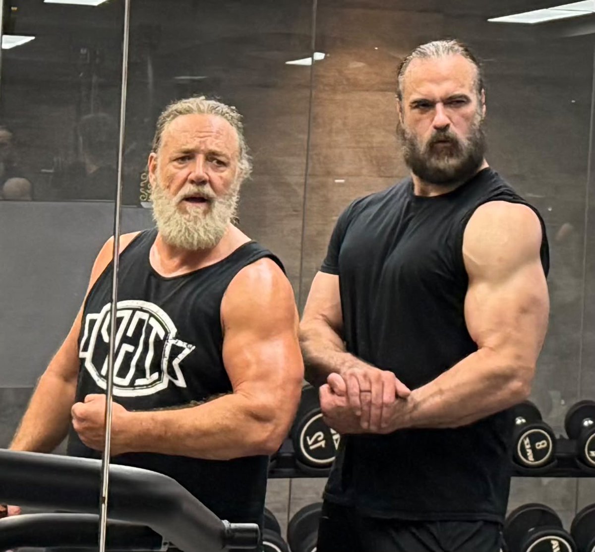 DMcIntyreWWE's tweet photo. Gladiator x Warrior 

@russellcrowe https://t.co/93IgGugTaZ