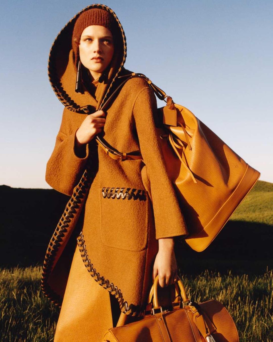 VAYSORAUK's tweet photo. Luxury is never about owning more.
It's about owning what matters.
The Louis Vuitton Fall-Winter 2026 collection reimagines
Always Original. Always VAYSORA.

#VAYSORA #AlwaysOriginal #LouisVuitton #LVFW26 #LuxuryFashion https://t.co/aa2f0t53zp