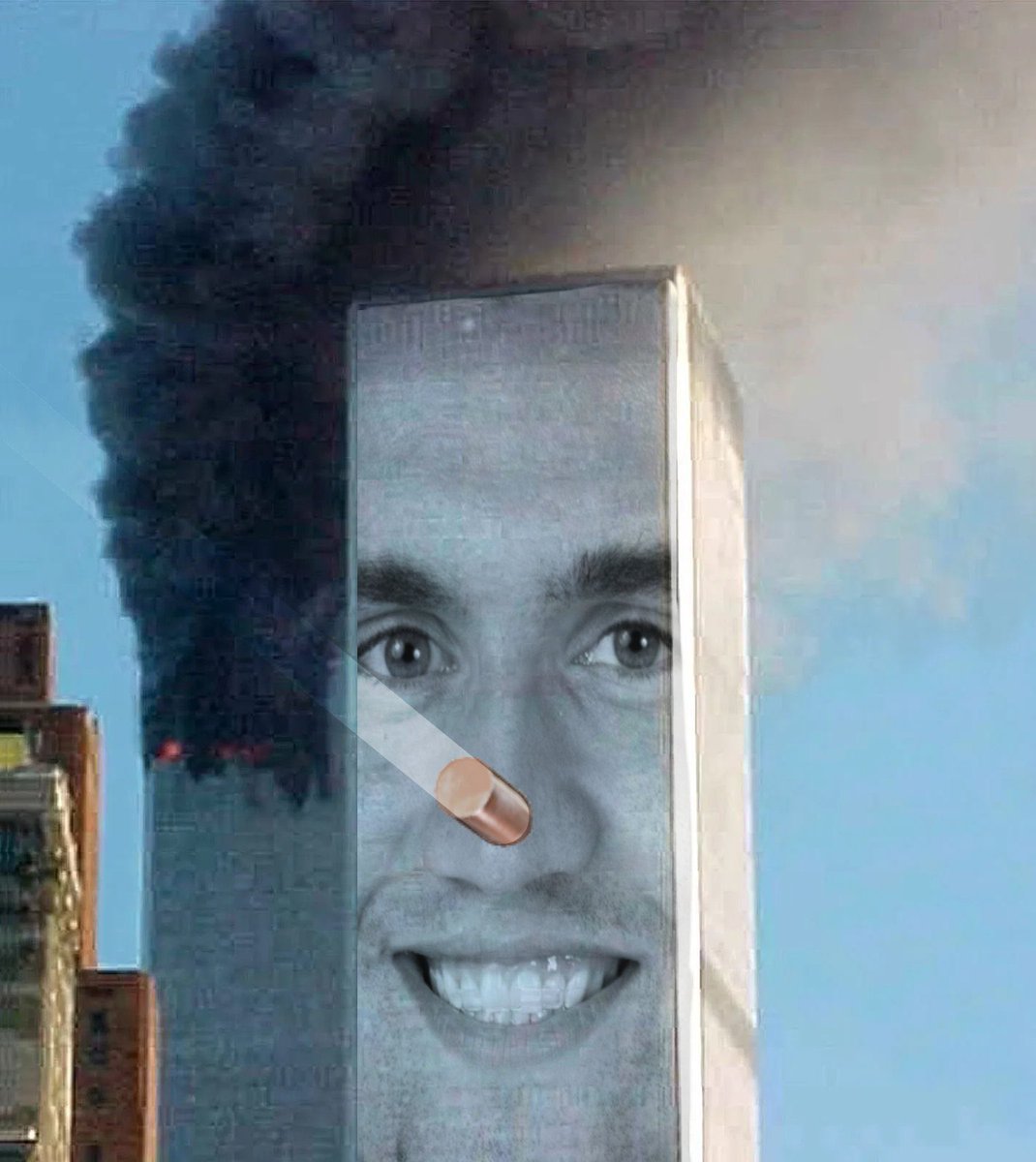 luxurybf's tweet photo. @Shoulder_guy47 @bigguyspongeboo @FinalsJDub @KevCries @Leogonebrazy420 It’s not hypocrisy. It’s just I don’t buy that you actually find it funny. You’re just sad people think Charlie Kirk dying was humorous. And it wasn’t. That would imply it used to be but now isn’t. It’s still fucking funny. https://t.co/S9mginEruN
